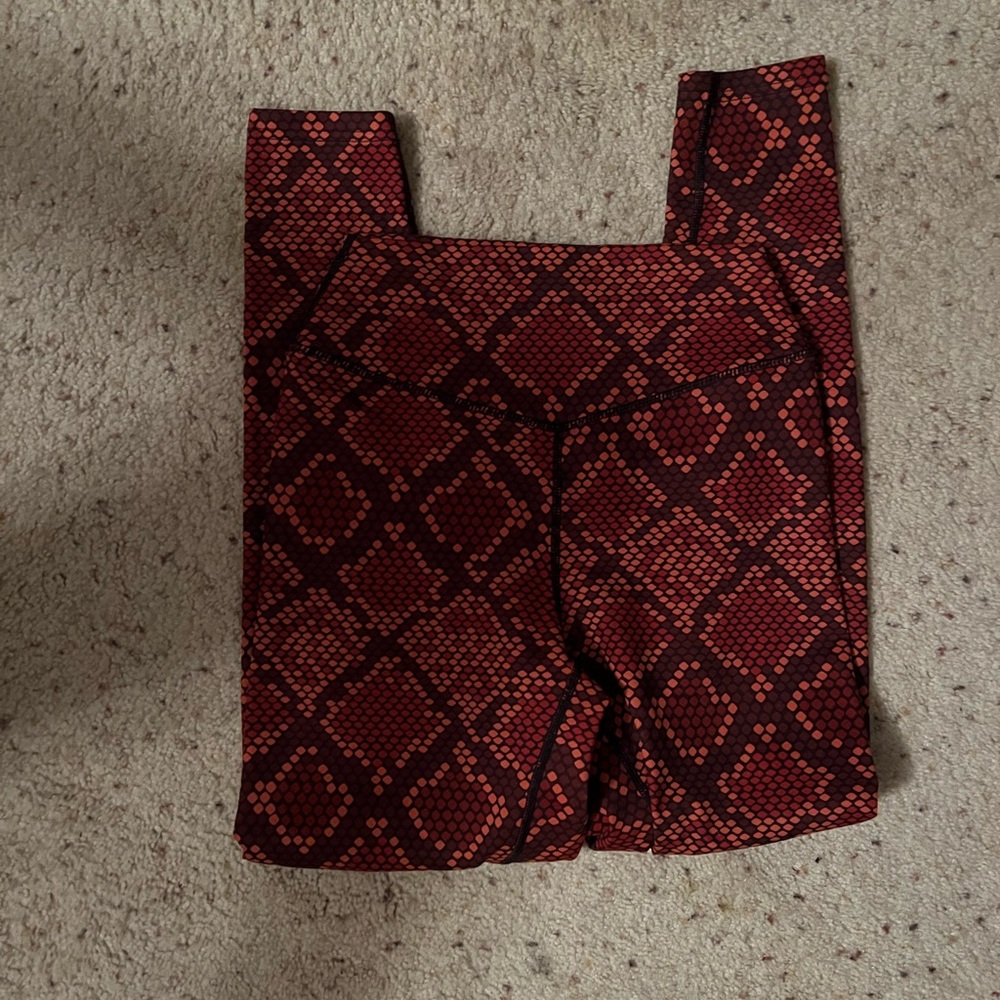 Balance Athletica Ascend leggings